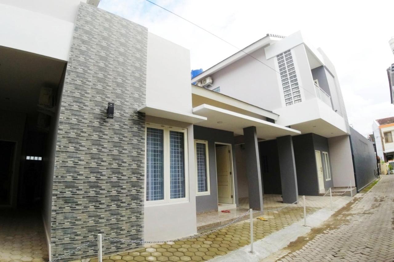 Omah Bondi Family Homestay By Fh Stay Jogjakarta Buitenkant foto