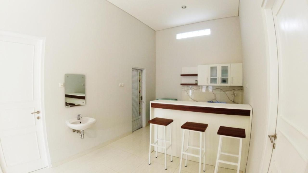 Omah Bondi Family Homestay By Fh Stay Jogjakarta Buitenkant foto